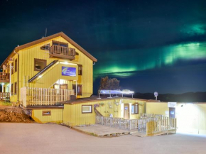 Abisko Guesthouse & Activities in Abisko